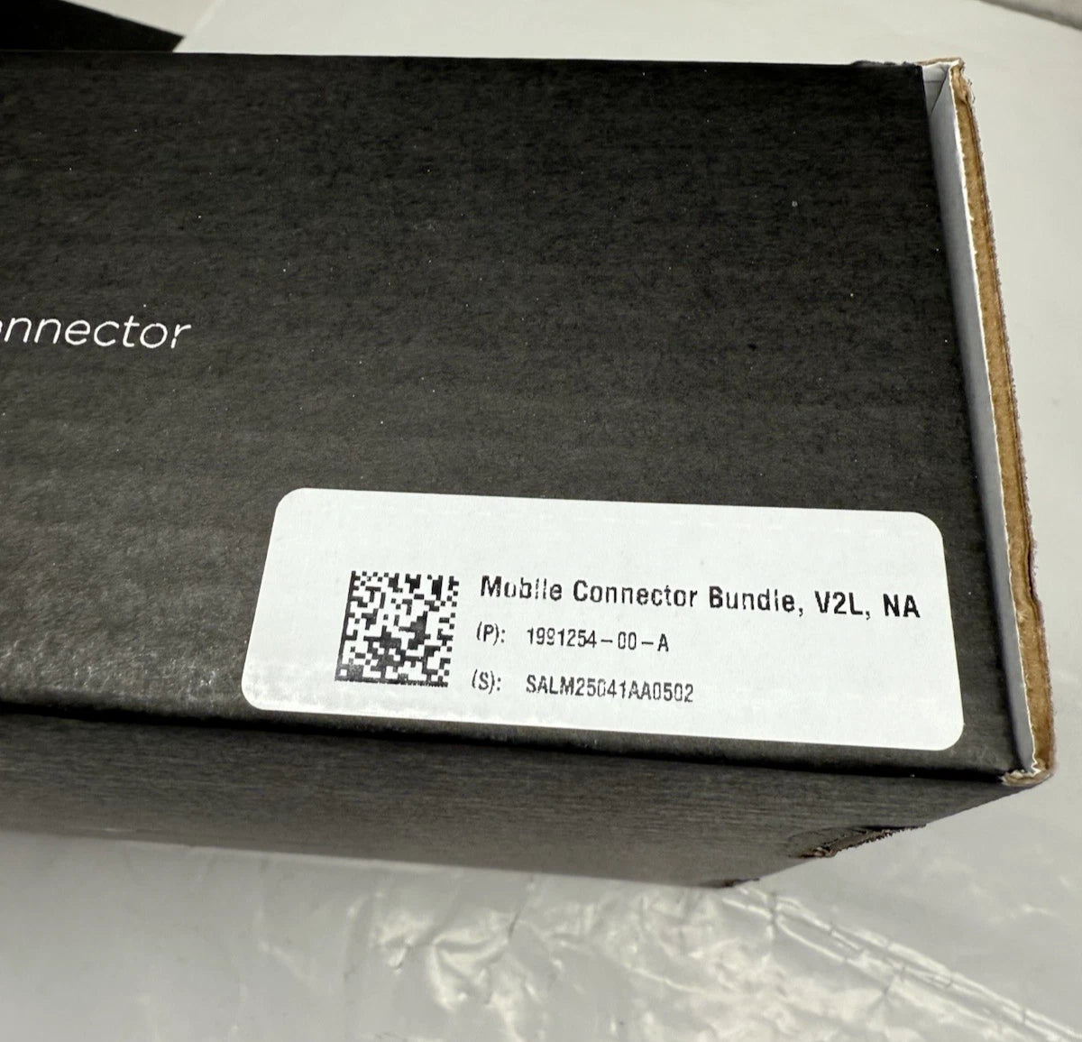 TESLA 純正充電器 Gen3 Newモバイルコネクター オプションで 日本仕様 TESLA 純正充電器 Gen3 Newモバイルコネクター オプションで 日本仕様
