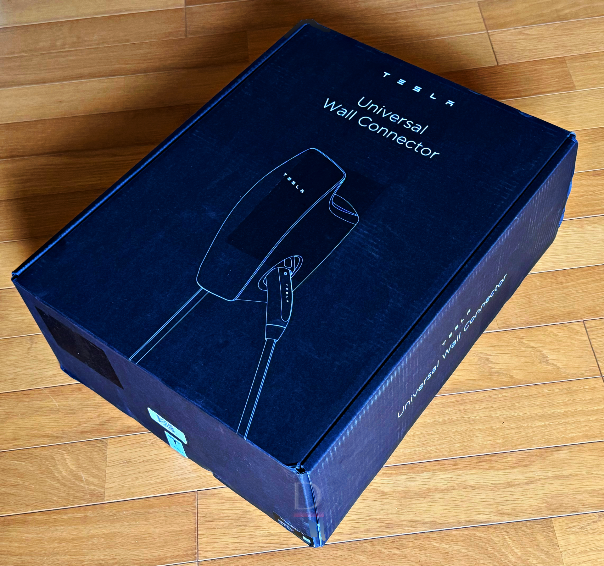 在庫あり テスラ ユニバーサル ウォールコネクター 充電器 NACS/J1772 在庫あり テスラ ユニバーサル ウォールコネクター 充電器 NACS/J1772